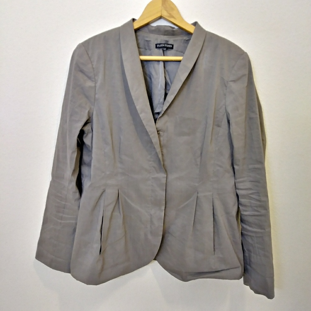 Eileen fisher taupe/ gray silk peplum blazer size M (fitted)